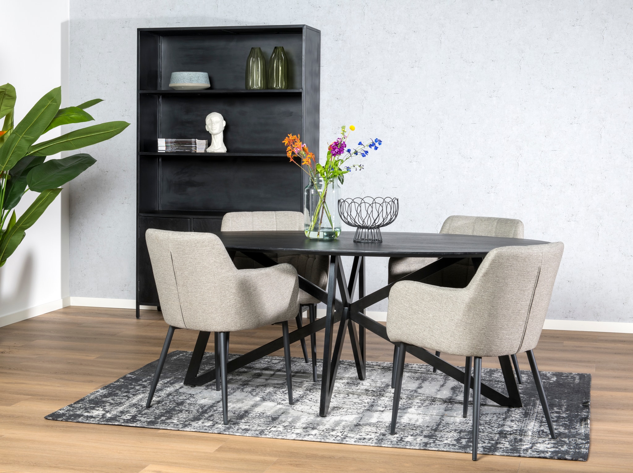 Eetkamertafel Oslo Black Acasia Web Leg 200cm